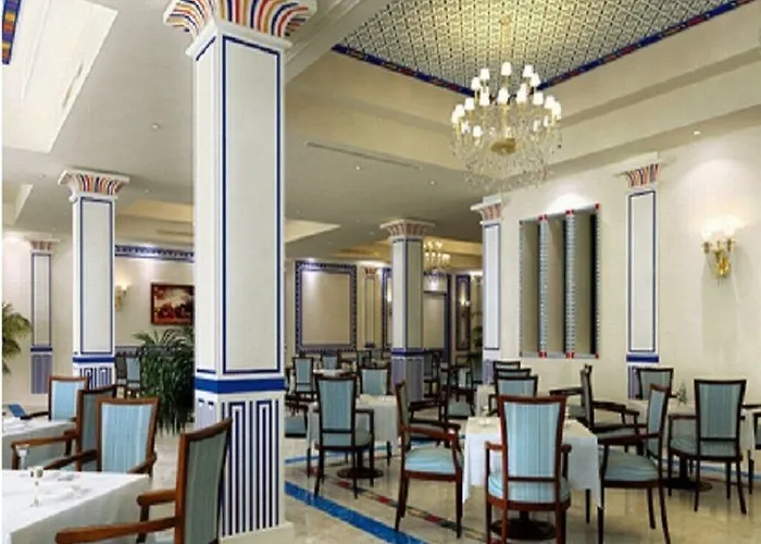 Stella Gardens Makadi Bay 度假村 洪加達